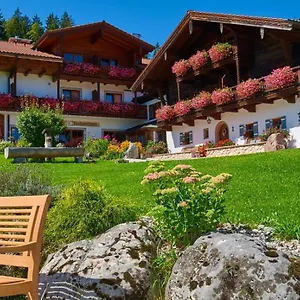 https://alpenhotel-hundsreitlehen.com-bavaria.com